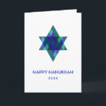 Cartes Pour Fêtes Annuelles Happy Hanoukka Turquoise Star de David Non Photo<br><div class="desc">Souhaitez à vos amis et à votre famille "Happy Hanoukka" avec cette Etoile de David bleu lunatique multicolore. L'année est modifiable avec du texte plus modifiable à l'intérieur. Cliquez sur "customiser" pour modifier les polices,  déplacer le texte,  la couleur ou redimensionner</div>