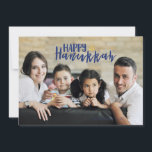Cartes Pour Fêtes Annuelles Happy Hanukkah Star of David Holiday Photo Card<br><div class="desc">Stylish and cute Happy Hanukkah Star of David Holiday Photo Card est le lieu idéal pour toutes vos coupures et familles qui vivent dans le couloir du jour. Customize the text with your familiy name and the year and swap out the picture for a photo of your kids, pet, or...</div>