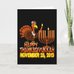 Cartes Pour Fêtes Annuelles Happy Thanksgivukkah Hanukkah Thanksgiving Cards<br><div class="desc">C'est la carte de greeting card du funny "Happy Thanksgivukkah". Le droit de That... this year, for the only time in our lives, Hanukkah falls on Thanksgiving! This classic card commemorates this étrange occurrence with a funny cartoon turkey lighting the Menorah. A festive orange and brown fall theme includes the...</div>