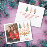 Cartes Pour Fêtes Annuelles holly jolly vibes retro chic photo de noël<br><div class="desc">chic chic retro vintage photo de Noël carte de vacances. Ce type de carte est parfait pour ceux qui aiment la nostalgie et l'esthétique vintage. carte recto verso,  sur le dos du message de vacances</div>