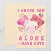 Cartes Pour Fêtes Annuelles Je ne couds jamais seul, j'ai des chats - Un chat (Devant / Derrière)