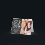 Cartes Pour Fêtes Annuelles Jolly Merry Christmas Chalkboard Famille Photo<br><div class="desc">Jolly Joyeux Noël Chalkboard Carte photo de famille. 
(1) Pour plus de personnalisation,  veuillez cliquer sur le lien "customiser plus loin" et utiliser notre outil de conception pour modifier ce modèle. 
(2) Si vous avez besoin d'aide ou d'articles correspondants,  veuillez me contacter.</div>