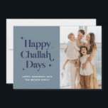 Cartes Pour Fêtes Annuelles Jours de Challah heureux bleu Hanukkah Photo de fa<br><div class="desc">© Gorjo Designs. Fabriqué pour vous via la plateforme Zazzle.

// Besoin d'aide pour personnaliser votre design ? Vous avez d'autres idées ? N'hésitez pas à me contacter (Zoe) directement via le bouton de contact ci-dessous.</div>