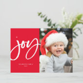 Cartes Pour Fêtes Annuelles Joy script rouge moderne Noël photo unique (Debout devant)