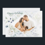 Cartes Pour Fêtes Annuelles Joyeuses fêtes Arctic Winter Botanical Photo<br><div class="desc">Carte d'hiver botanique de l'Arctique, multi-photo. Joyeuses fêtes en écriture verte. Caractéristiques de la carte, cadre d'aquarelle élégant de baies d'hiver, coton, feuille et chardon dans les tons bleu, sauge et gris. Photo unique devant la carte et trois photo collage cadre sur le dos. Lignes de texte modèles pour la...</div>