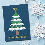 Cartes Pour Fêtes Annuelles Joyeux Chrismukkah Cute Hanoukka Christmas Tree<br><div class="desc">Cette mignonne carte Merry Chrismukkah présente un arbre de Noël vert décoré avec des ornements dreidel bleus et une étoile juive de David or en haut pour Hanoukka de combiner les 2 vacances pour une famille qui célèbre les deux.</div>