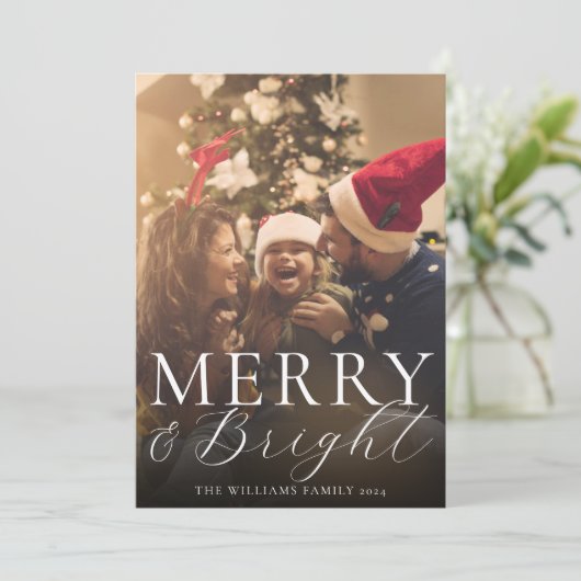 Cartes Pour Fêtes Annuelles Joyeux et brillant Moderne Élégant Photo de Noël (Debout devant)