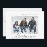 Cartes Pour Fêtes Annuelles Joyeux & Lumineux, Photo de famille, Écriture mode<br><div class="desc">Joyeux & Lumineux. Célébrez la saison des fêtes de Noël avec cette carte de vœux de famille (imprimée et/ou téléchargeable), dans un thème d'écriture minimaliste moderne. Elle est entièrement personnalisable et personnalisée avec vos propres messages de vœux. C'est simple, facile, mais aussi moderne, minimaliste et festif. C'est la carte de...</div>