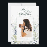 Cartes Pour Fêtes Annuelles Joyeux Noël Arctic Winter Botanical Photo<br><div class="desc">Carte d'hiver botanique de l'Arctique,  multi-photo. Joyeux Noël en écriture verte. Caractéristiques de la carte,  cadre d'aquarelle élégante de baies d'hiver,  coton,  feuille et chardon avec coordination chasseur vert appui couleur. Une photo sur le devant et deux photos sur le dos.</div>