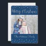 Cartes Pour Fêtes Annuelles Joyeux Noël Bleu et Argent Etoiles de Foil Photo<br><div class="desc">Joyeux Noël bleu et Argent Carte photo des étoiles Foil. L'image et le nom de famille peuvent être remplacés sur la Carte de Noël Joyeux bleu et argent.</div>