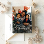 Cartes Pour Fêtes Annuelles Joyeux Noël élégant une photo cadre neige<br><div class="desc">"Joyeux Noël" dans un traitement de type élégant se trouve au sommet d'une seule photo verticale encadrée d'un mouchoir enneigé. Cette carte classique est la façon idéale d'envoyer des voeux de Noël à des amis et à la famille. Le dos est un chasseur vert festif et élégant, taché d'un motif...</div>