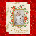 Cartes Pour Fêtes Annuelles Joyeux Noël Floral Photo<br><div class="desc">Poinsettias,  baies et verdure accentuent votre photo préférée avec vos noms et salutation en lettrage chic,  une belle façon d'envoyer des encouragements de vacances. Sélectionnez haute définition pour une qualité d'impression optimale.</div>
