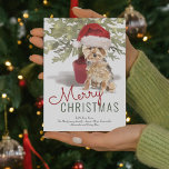 Cartes Pour Fêtes Annuelles Joyeux Noël mignonne Yorkshire Terrier Aquarelle<br><div class="desc">Envoyez vos salutations de vacances cette année avec ce mignon chien chiot Yorkshire Terrier aquarelle dans un chapeau de Père Noël sous un arbre de Noël éclairé avec le texte rouge et vert avec les mots "Joyeux Noël" mis dans la typographie moderne. Personnalisez-le avec votre salutation et nom(s). Un arrière...</div>