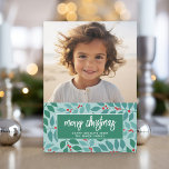 Cartes Pour Fêtes Annuelles Joyeux Noël Pastel Botanique - Photo<br><div class="desc">Ajoutez une photo de famille à ce design élégant et tendance. Cela peut être utilisé pour n'importe quel salut de Noël - fêtes heureuses, Bonnes Fêtes et plus encore. L'avant comprend une photo avec une police de script tendance. Le dos comprend un motif botanique moderne en teals et verts. La...</div>