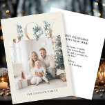 Cartes Pour Fêtes Annuelles Joyeux Noël ! Photo moderne, simple<br><div class="desc">Carte de vacances photo "Joy-Joyeux Noël" spécifique au client. Célébrez la joie de la saison des Fêtes avec ce carte photo magnifiquement conçu et personnalisable. L'élégant arrière - plan beige encadre parfaitement votre photo personnelle de famille, ce qui fait de vos voeux de vacances se démarquer avec style. De l'autre...</div>