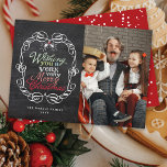 Cartes Pour Fêtes Annuelles Joyeux Noël Rustic Chalkboard Mistletos Photo<br><div class="desc">'Je Vous Souhaite Un Très Joyeux Noël' Typographie Colorée De Salutation Dans Un Cadre Vintage Traditionnel Défilé, Panneau Rouge De Noël Avec Mistletoes Carte De Vacances Photo. Conçu par fat*fa*tin. Facile à customiser avec votre propre texte, photo ou image. Pour des demandes personnalisées, veuillez contacter fat*fa*tin directement. Des frais personnalisés...</div>