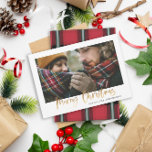 Cartes Pour Fêtes Annuelles Joyeux or noël rouge et vert plaid photo<br><div class="desc">Effet or stylé script joyeux noël avec coordination rouge et vert chèque design tartan backer design. Espace pour un seul design photo.</div>