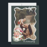 Cartes Pour Fêtes Annuelles Joyeux rose Noël Père Noël retro Photo<br><div class="desc">Carte vintage Pink Holiday avec une aquarelle souriante Père Noël avec votre photo personnalisée. Modifiez vos souhaits personnalisés au verso de la carte.</div>