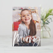 Cartes Pour Fêtes Annuelles Joyeux script de brosse une photo Noël (Debout devant)