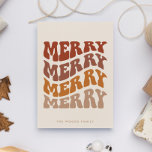 Cartes Pour Fêtes Annuelles Joyeux Super Wavy Typographie Brown Noël<br><div class="desc">Merry Merry Merry Merry Christmas Card : un design rétro,  avec une typographie vintage ondulée et une palette brun et beige feutrée.</div>