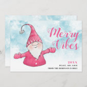 Cartes Pour Fêtes Annuelles Joyeux Vibes Snowy Blue mignon rose Gnome Noël (Devant / Derrière)