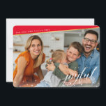 Cartes Pour Fêtes Annuelles JOYFUL CHRISTMAS PHOTO moderne calligraphie or rou<br><div class="desc">par kat massard >>> www.simplysweetPAPERIE.com <<< Un design de carte de vacances élégant avec une police de calligraphie pour le libellé "joyful", dans les couleurs traditionnelles rouge et une pointe d'or. Zone maximale pour afficher votre belle famille aussi! CONSEIL 1. Pour redimensionner / repositionner la photo, cliquez sur le bouton...</div>