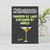 Cartes Pour Fêtes Annuelles La Mère Alimentée par l'Amour Soutenue par Vodka ! (Debout devant)