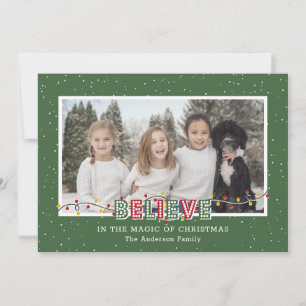 Cartes Pour Fêtes Annuelles La Neige Rouge verte croit en la photo magique