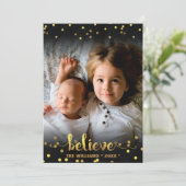 Cartes Pour Fêtes Annuelles La photo de Noël CROIENT des confettis de feuille (Debout devant)