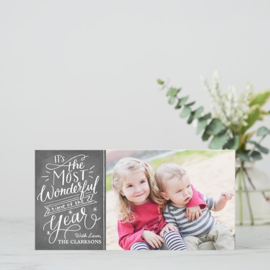Cartes Pour Fêtes Annuelles Le Most Wonderful Time Hand Lettered Chalkboard (Debout devant)