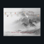 Cartes Pour Fêtes Annuelles Loups hurleurs en hiver Neige Joyeux Noël<br><div class="desc">Les loups hurlants dans la neige hivernale Joyeuse carte postale de Noël pour les amateurs de nature sauvage et sauvage.  Personnalisez avec votre nom de famille.</div>