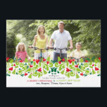 Cartes Pour Fêtes Annuelles Love at Christmas Photo Holiday Card<br><div class="desc">Une guirlande festive de coeurs rouges, de tourbillons verts et d'arbres de Noël jumelés à votre photo fait une belle carte de vacances à envoyer cette période de fêtes. La carte est facile à customiser avec votre libellé, police, couleur de police, options de forme de papier et choix de six...</div>
