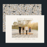 Cartes Pour Fêtes Annuelles Magnifique photo élégante botanique grise<br><div class="desc">Souhaitez à vos amis et à votre famille de joyeuses fêtes avec ces belles cartes comportant votre photo préférée et un magnifique motif botanique gris au verso.</div>