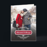 Cartes Pour Fêtes Annuelles Marié & Joyeux. Noël photo personnalisée<br><div class="desc">Joyeux Noël et une Bonne Année. Joyeuses fêtes. Elégant design festif "Marié et Joyeux" Cartes photos de Noël avec photo personnalisée et accueil. Cartes et cadeaux correspondants disponibles dans la catégorie Noël et Nouvel An de notre magasin.</div>