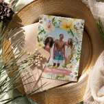 Cartes Pour Fêtes Annuelles Mele Kalikimaka Aquarelle Flore tropicale<br><div class="desc">Ces Cartes de fin de année de photos de Noël Mele Kalikimaka réchaufferont le coeur de tous ceux que vous les envoyez en cette période de fêtes. Le design présente une photo de votre choix dans une superposition ovale,  ornée de fleurs hawaïennes exotiques colorées et de verdure tropicale.</div>