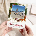 Cartes Pour Fêtes Annuelles Mele Kalikimaka Fleurs de Noël<br><div class="desc">Envoyez des voeux de vacances tropicales en famille et entre amis - style hawaïen avec ces cartes photos de Noël fleuries et exotiques vintages. Avec votre photo préférée, posée sur un étalage de fleurs tropicales colorées et de feuillage botanique, la cérémonie de Noël hawaïenne 'Mele Kalikimaka' dans une élégante typographie...</div>