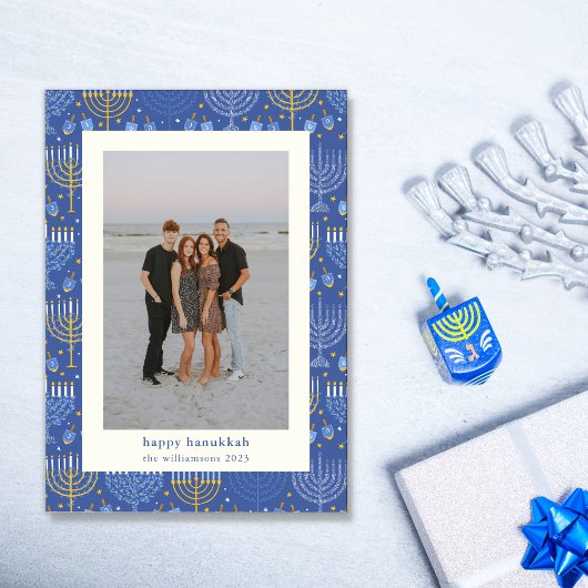 Cartes Pour Fêtes Annuelles Menorah Jaune Moderne Hanoukka Deux photos