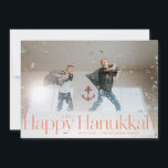 Cartes Pour Fêtes Annuelles Miniature de photos de Noël Hanoukka<br><div class="desc">Hanoukka simple heureux en lettres serif avec signature année et famille. Ajoutez votre propre message ou des photos supplémentaires à l'arrière.</div>