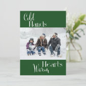 Cartes Pour Fêtes Annuelles Moderne vert mains froides Coeurs chauds Photo de  (Debout devant)