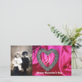 CARTES POUR FÊTES ANNUELLES MONOGRAMME DU COEUR DE LA LACE SOIE FUCHSIA VÊTEME (Debout devant)