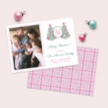 Cartes Pour Fêtes Annuelles Monogramme Maximaliste Coloré Joyeux Noël<br><div class="desc">* Crédit photo : Photographie © Storytree Studios, Stanford, CA ** / Photocarte de Noël de style maximaliste, audacieuse et colorée, avec espace pour un monogramme simple et une photo de famille. L'avant est ornée d'un arbre de Vacances vert en planteur de chinoiserie rose et blanche décoré de roses, magenta...</div>