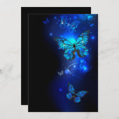 Cartes Pour Fêtes Annuelles Morpho Butterfly in the Dark Background (Devant / Derrière)