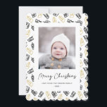 Cartes Pour Fêtes Annuelles Motif cadeau Black Script mignon or noir<br><div class="desc">Envoyez des salutations de vacances personnalisables et personnalisées à vos amis, vos collègues et votre famille en cartes photos simples, minimalistes, élégants, amusants, festifs et modernes ! Un beau cadre de variété de cadeaux de Noël dorés et noirs et des cadeaux enveloppés de rubans entourent votre photo sur du papier...</div>