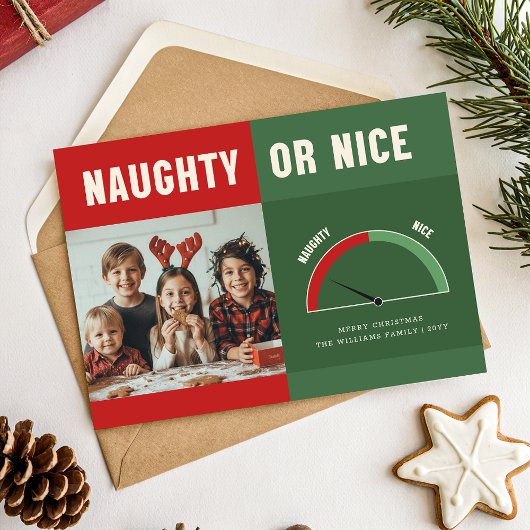 Cartes Pour Fêtes Annuelles Naughty or Nice | Funny Family Kid Photo Christmas