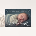 Cartes Pour Fêtes Annuelles Neige nocturne silencieuse Photo complète<br><div class="desc">Célébrez les vacances avec cette carte photo de Noël chic avec script moderne et chutes de neige.</div>