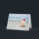 Cartes Pour Fêtes Annuelles Noël à la plage<br><div class="desc">Étoiles de mer utilisant un casquette de père Noël en Californie du sud ensoleillée</div>