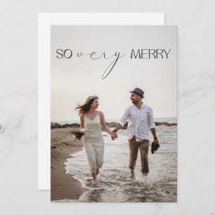 Cartes Pour Fêtes Annuelles Noël des jeunes mariés modernes, très joyeux