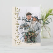 Cartes Pour Fêtes Annuelles Notre cadeau d'amour Noël Créme photo nouvellement (Debout devant)