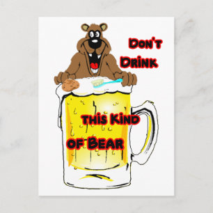 Cartes Pour Fêtes Annuelles Ours drôle prenant un bain dans un verre de bière