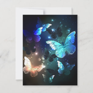 Cartes Pour Fêtes Annuelles Papillon de nuit voltigeant
